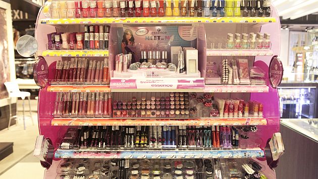 Tres empresas peruanas de cosméticos ingresarán al mercado peruano 1 TIENDA POR DEPARTAMENTO PARIS UBICADA EN EL CENTRO COMERCIAL PLAZA NORTE DE LIMA