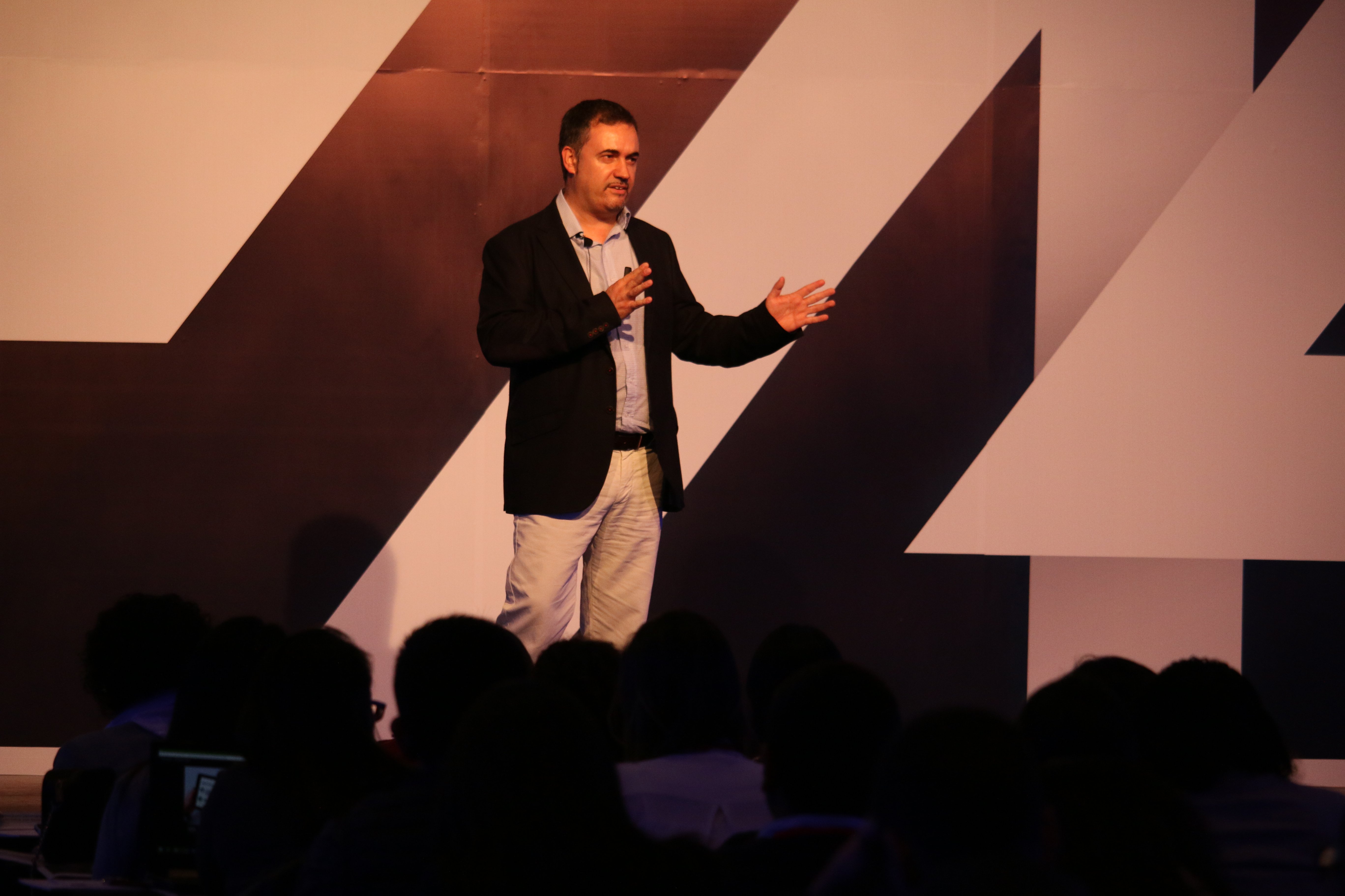 Daniel Torres: “La optimización de costes y la eficacia son una clave del éxito de un producto digital” 1 IMG 5881