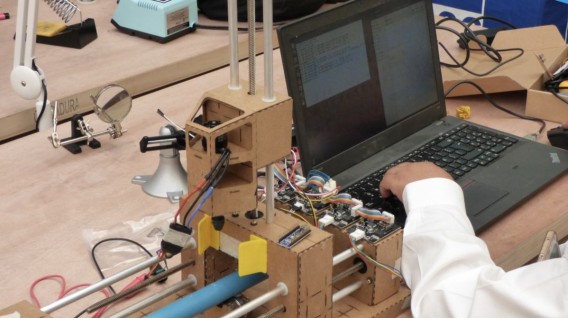 MIT presenta primera máquina de cartón peruana 1 5c1d2f5f6417b