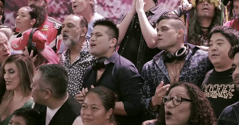 Abre tus manos”: más de 40 artistas cantan en favor de los niños ...