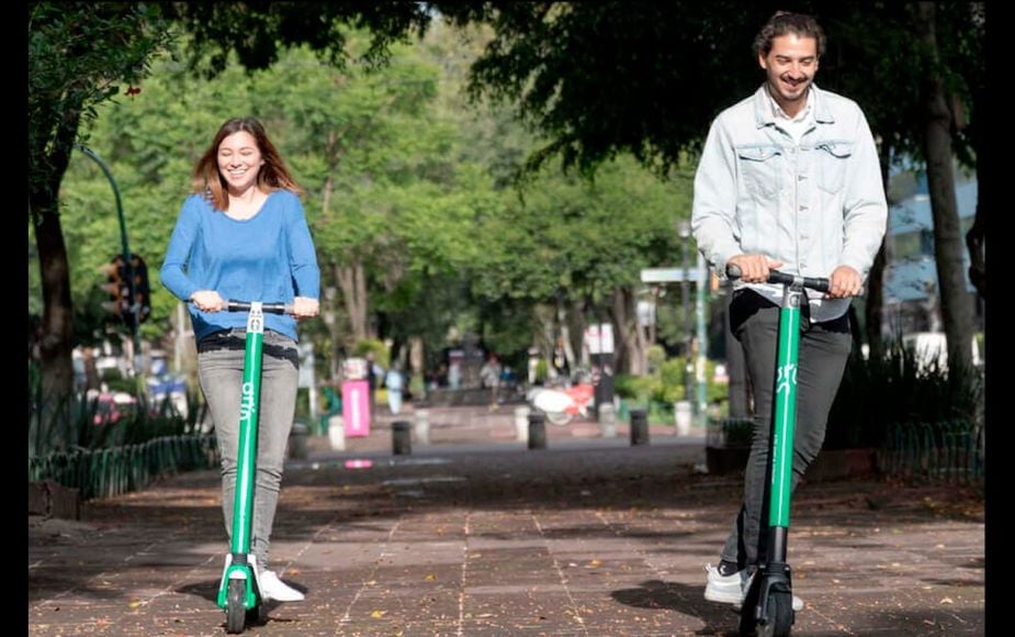 82% de los peruanos considera que el tráfico de Lima disminuye su calidad de vida 1 82% de los peruanos considera que el tráfico de Lima disminuye su calidad de vida