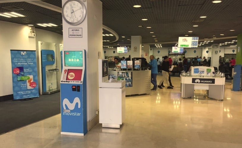 Movistar elimina las bolsas plásticas en sus centros de atención y ventas a nivel nacional 1 MOVISTAR BOLSAS