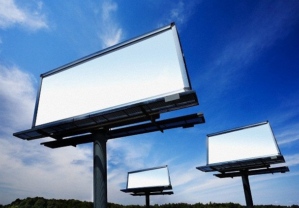Medios publicitarios tradicionales generan mayor impacto que los digitales 1 Medios publicitarios tradicionales generan mayor impacto que los digitales