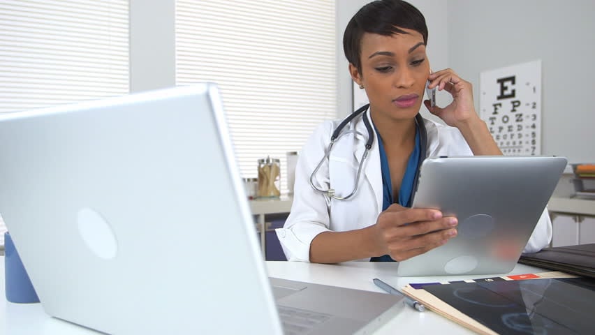 Doctores también utilizan tutoriales de YouTube para realizar operaciones 1 1 5
