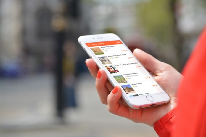 El 15% de peruanos realiza compras online a través de su smartphone 1 El 15% de peruanos realiza compras online a través de su smartphone