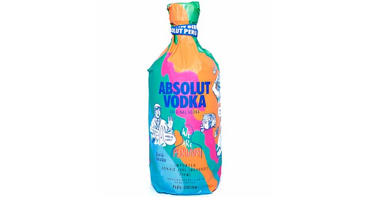 La icónica botella de Absolut se envuelve en espíritu peruano 1 absolut vodka