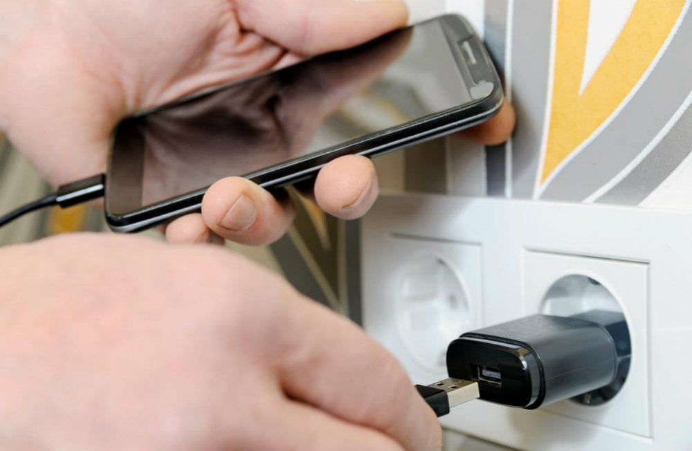 Europa tendría un solo cargador para todos los celulares o tablets 1 cargadores