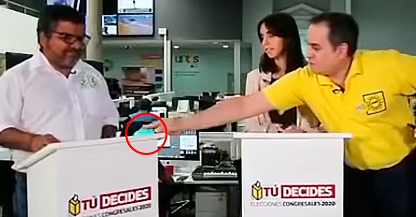 Elecciones 2020: Candidato realiza acto racista en debate en vivo 1 elecciones 2020 Mario Bryce jabon debate electoralacto discriminatorio