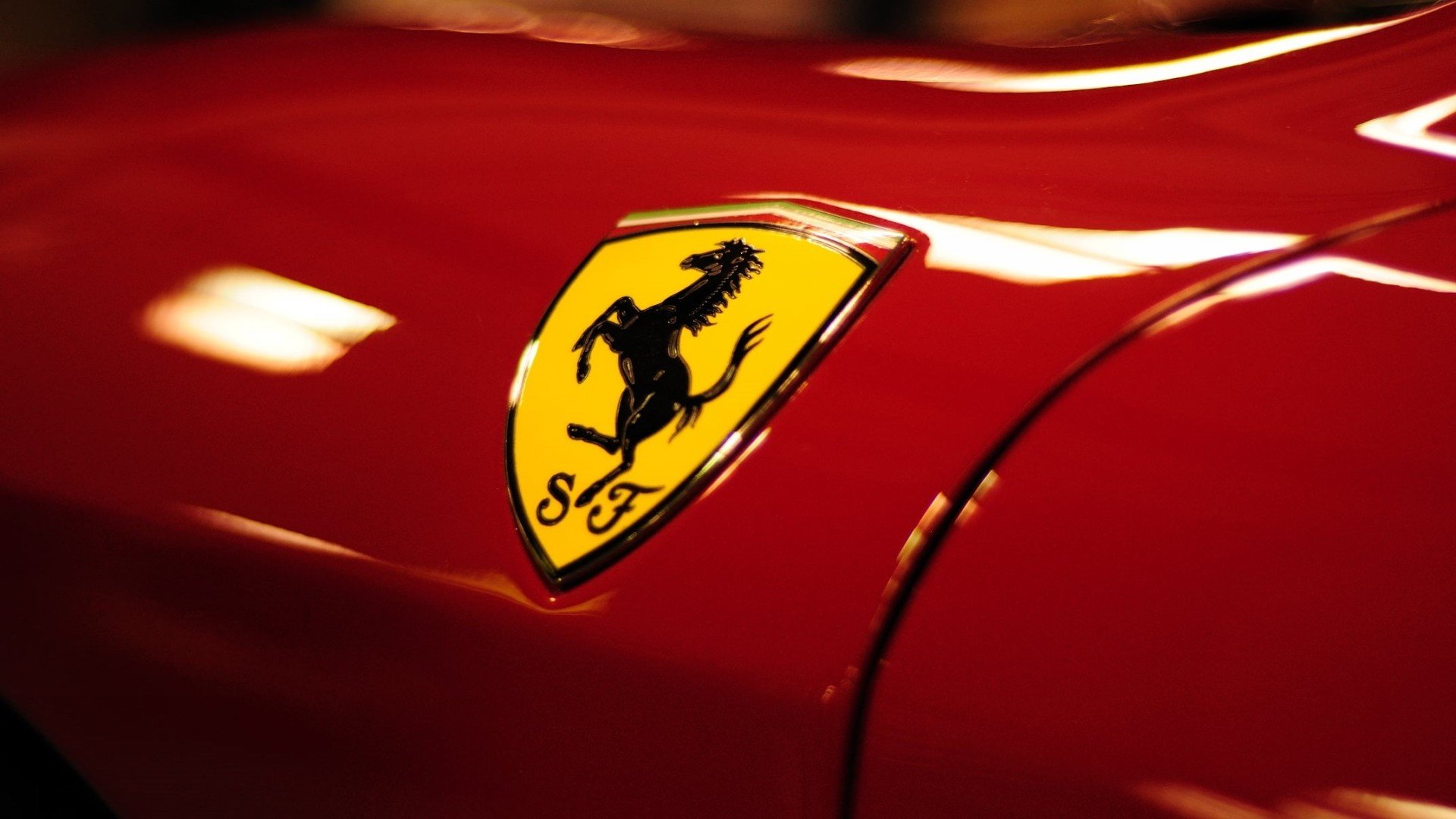Estas son las marcas más sólidas y fuertes del mercado mundial 1 Ferrari