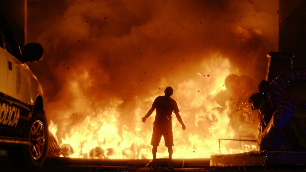 "Rivales en público, amigos en privado", la primera campaña de Whatsapp 1 wssp17