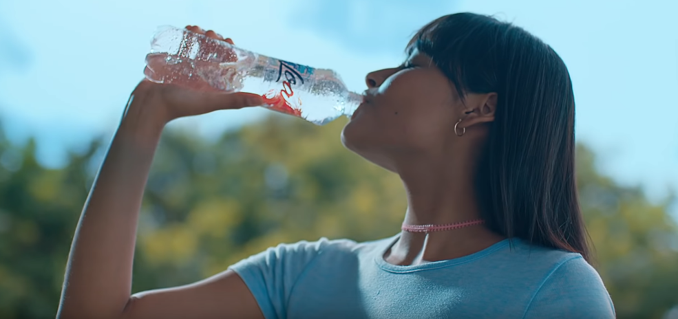 LOA, la marca de agua que busca capturar y empoderar millennials en Perú 1 Sin título 21