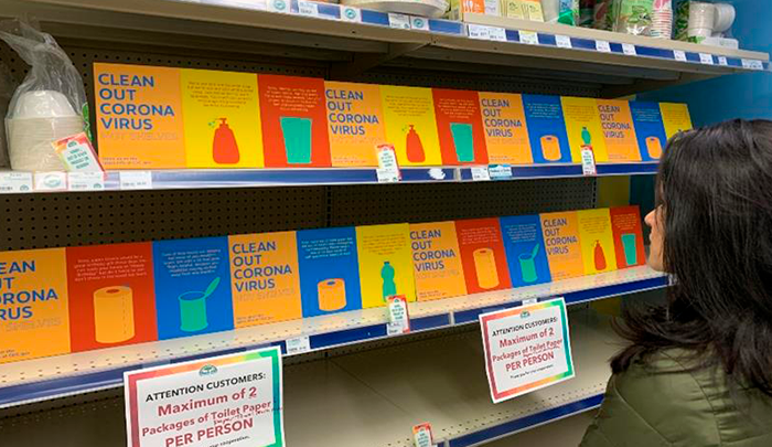 Campaña utiliza los estantes vacíos de supermercados para promover la compra responsable 1 Zambezi Clean Out Coronavirus 00 700x405 1