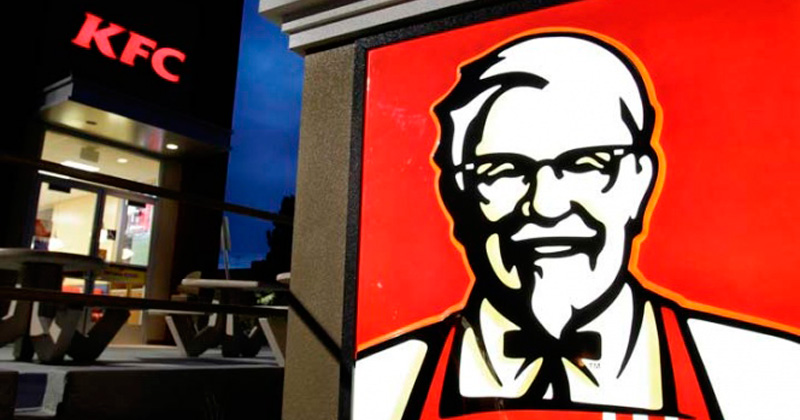 ¿Por qué KFC solo sigue a 11 personas en Twitter? 1 KFC twitter