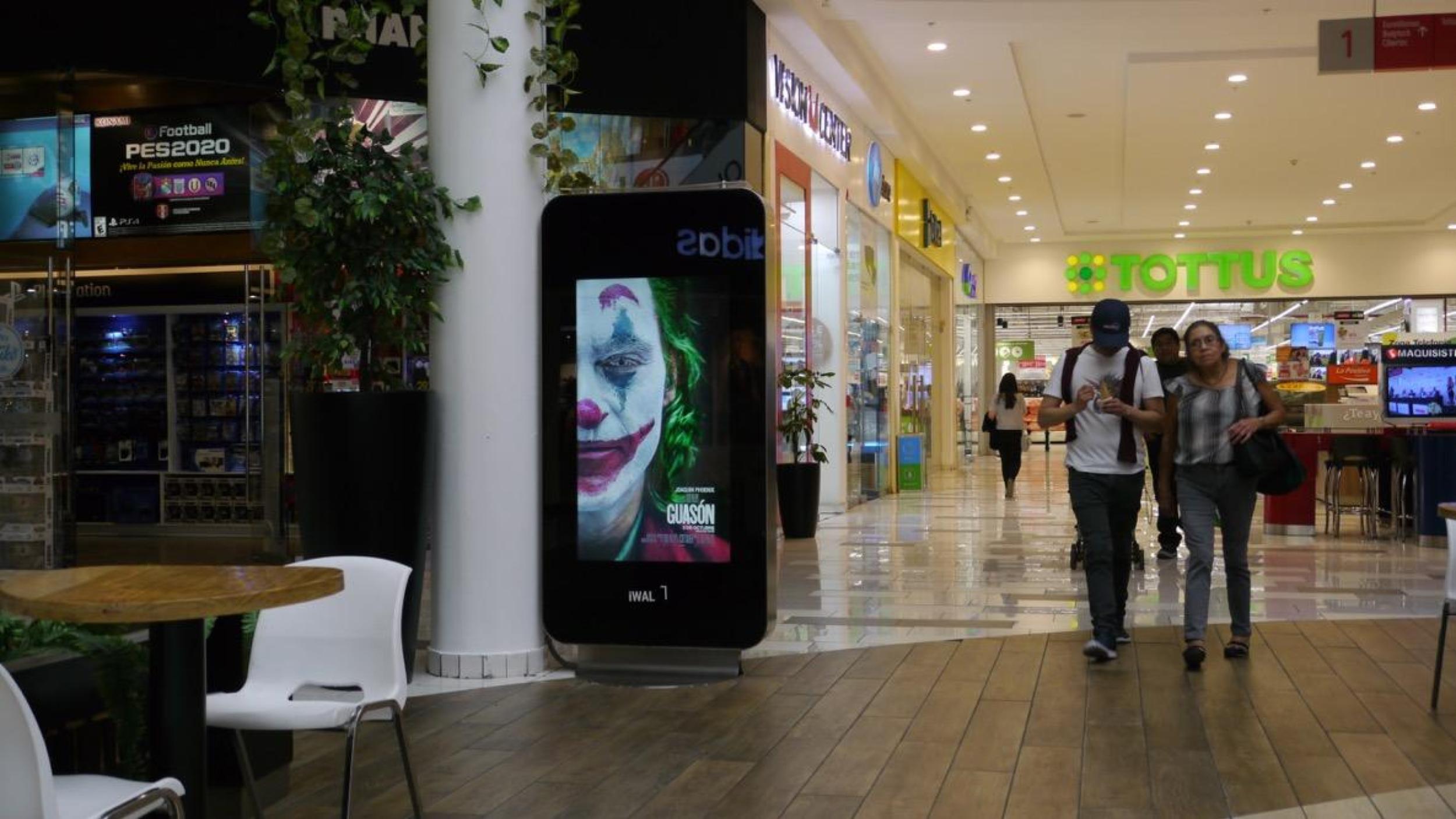 Iwall amplía su red de pantallas en supermercados ante reactivación económica 1 Iwall amplía su red de pantallas en supermercados ante reactivación económica
