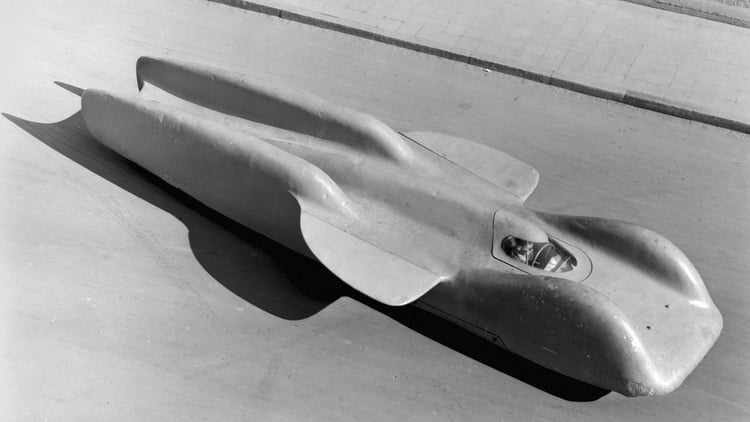 Mercedes-Benz y el "Pájaro Negro": El auto más veloz del mundo creado para Hitler 1 XMCS7QPKRFAIVDJTM4TOP6QM6Y