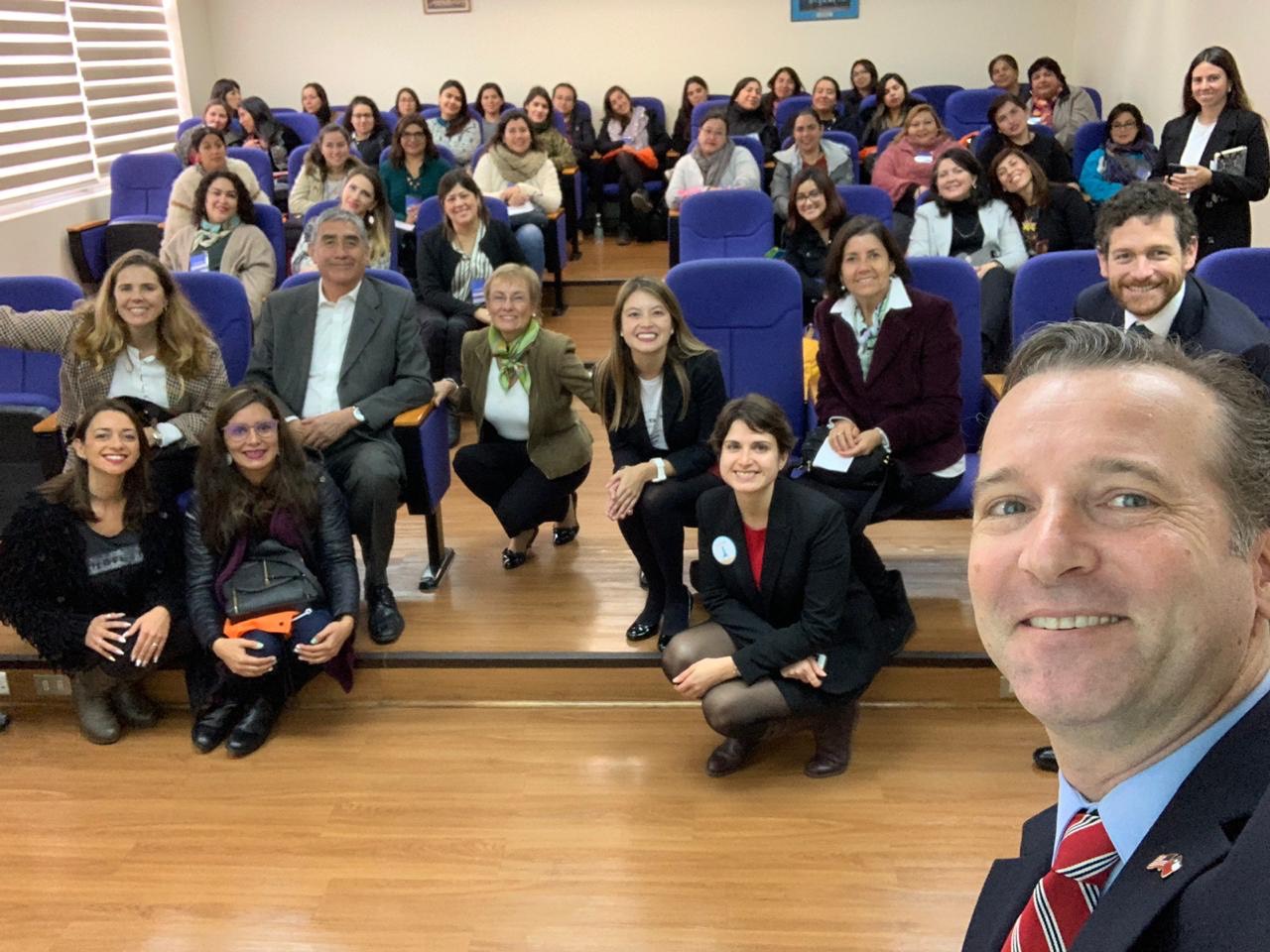 Embajada de Estados Unidos y Universidad del Pacífico capacitan a más de mil mujeres emprendedoras 1 Embajada de Estados Unidos y Universidad del Pacífico capacitan a más de mil mujeres emprendedoras