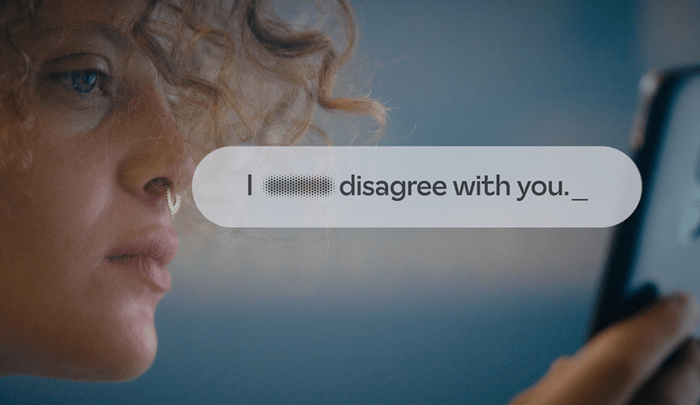 Crean tipografía anti-bullying que difumina automáticamente los insultos 1 polite type 00 700x405 1