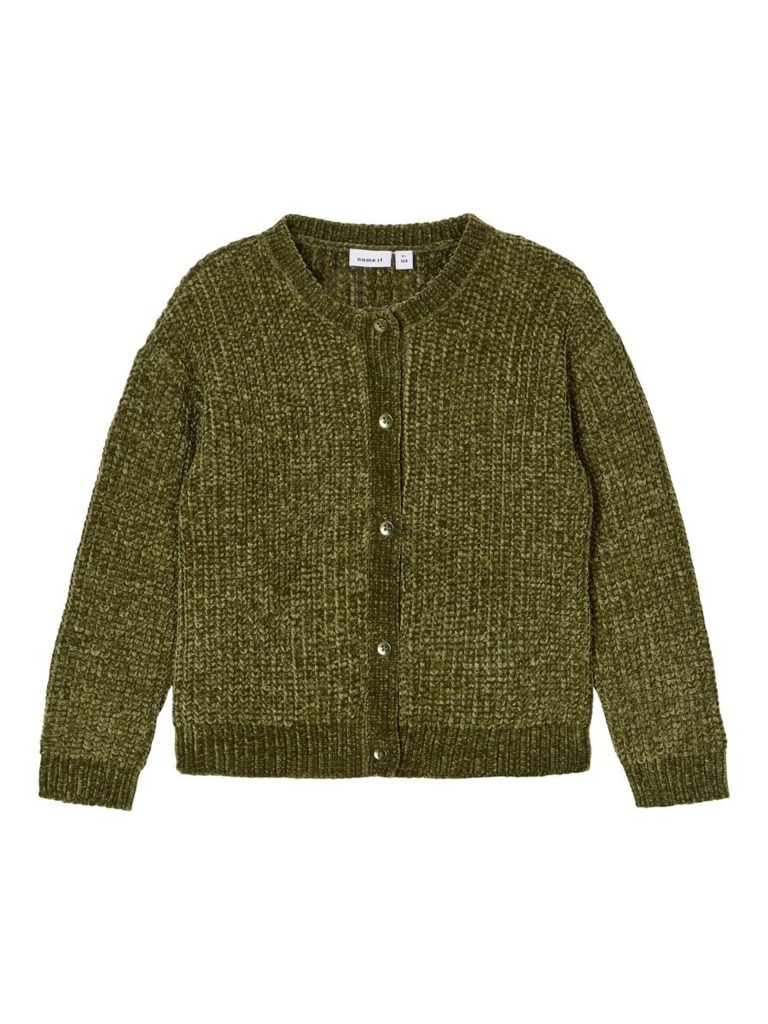 Conoce las marcas de moda que confeccionan ropa con material reciclado 4 Suéter poliester Name It, una de las marcas de moda sustentables en el mundo