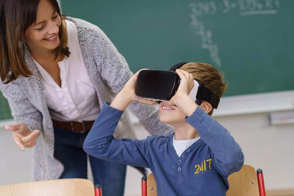 Cursos online para aprender realidad virtual 6 El campo de la educación haciendo uso de las nuevas tecnologías