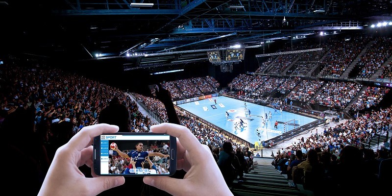 Digital Sport Management: Cursos de especialización en la PUCP 3 Los entornos digitales para seguir los juegos