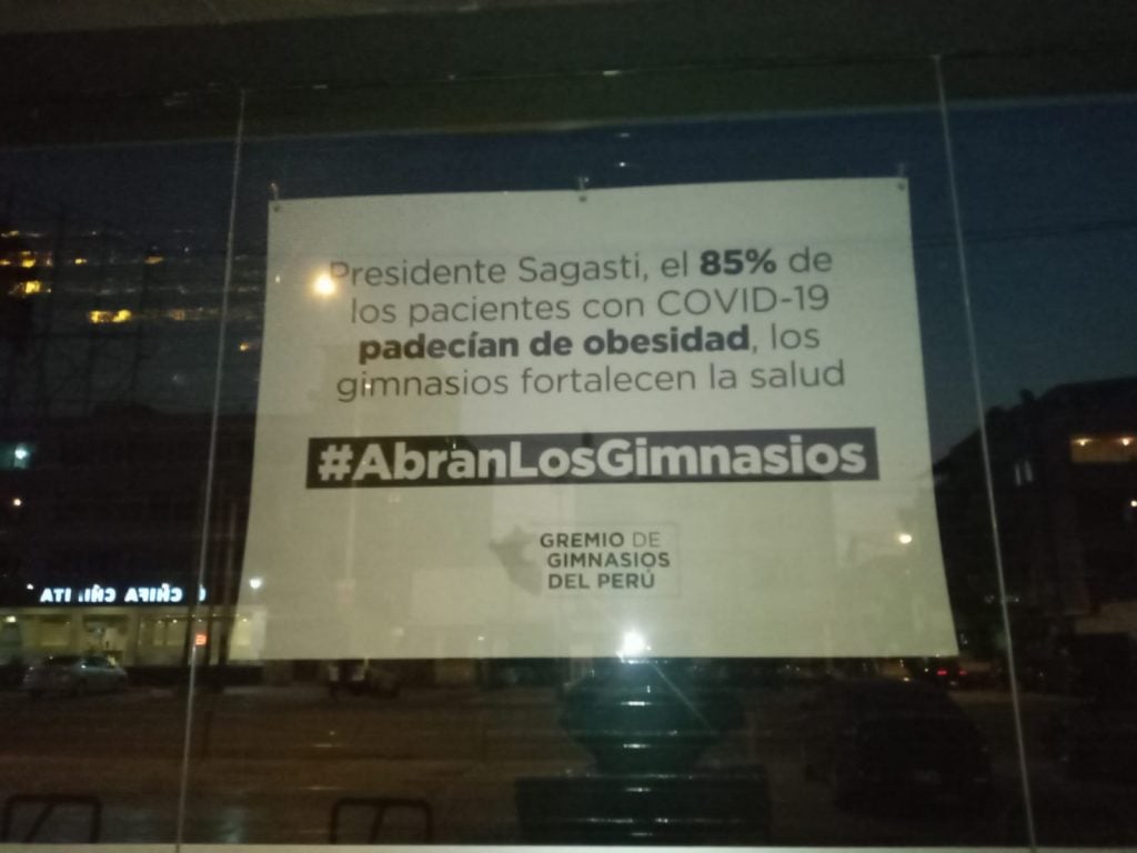 Gremio de Gimnasios publica carteles pidiendo la reanudación de sus actividades 2 Gimnasios Presidente