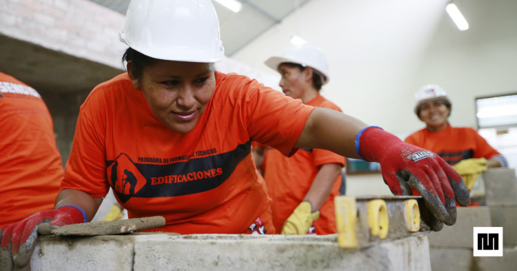 sencico ofrece esta semana capacitacion online en construccion solo para mujeres post