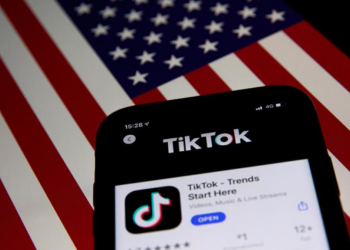 tik tok eeuu
