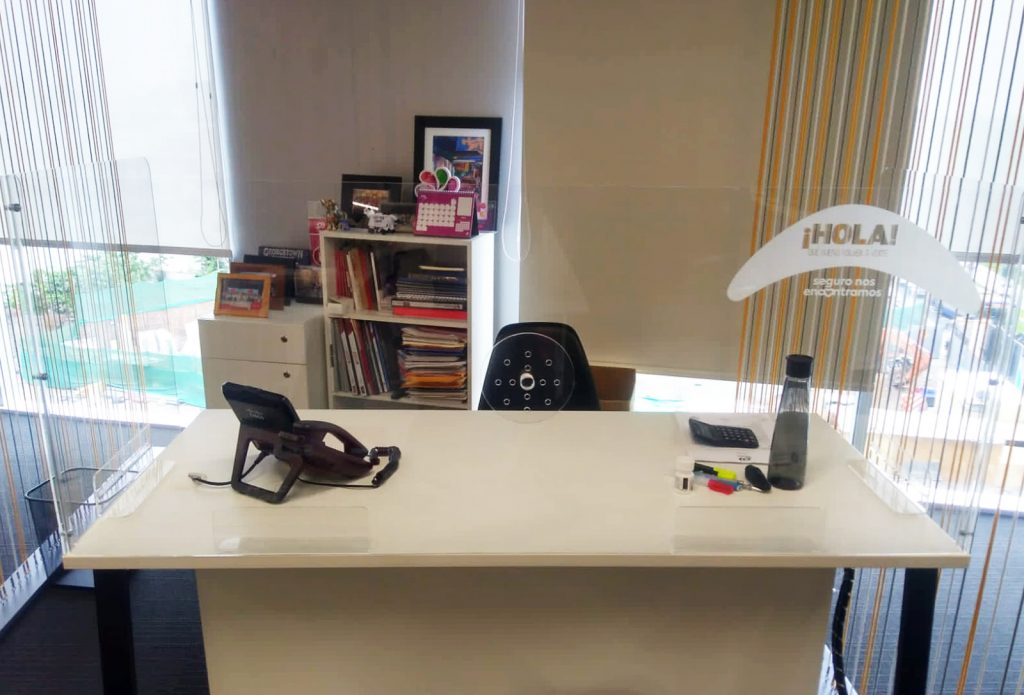 Bioseguridad con SISSA: presentan separadores de acrílico para prevenir el Covid-19 5 ACRILICO MALL PLAZA