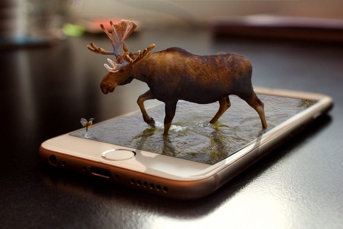 8 campañas publicitarias con realidad aumentada que deberías haber visto 1 smartphone con publicidad con realidad aumentada