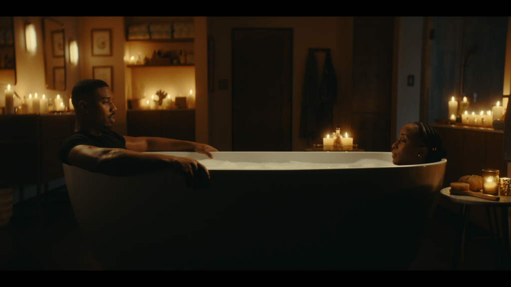 Anuncio de Amazon en el Super Bowl convierte a Alexa en una fantasía erótica femenina 1 Amazon Michael B Jordan