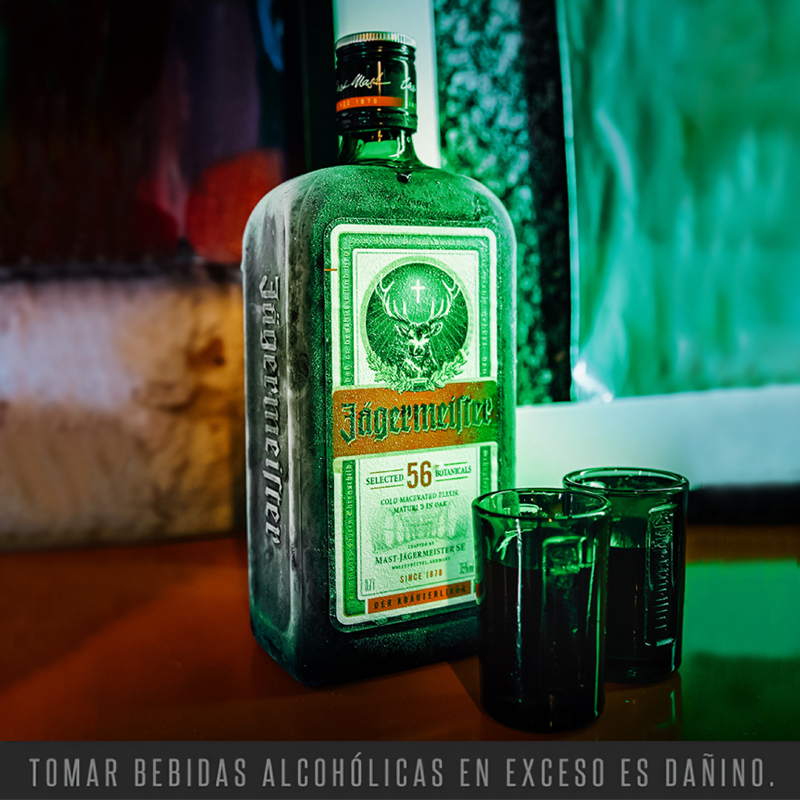 Botella Jagermeister