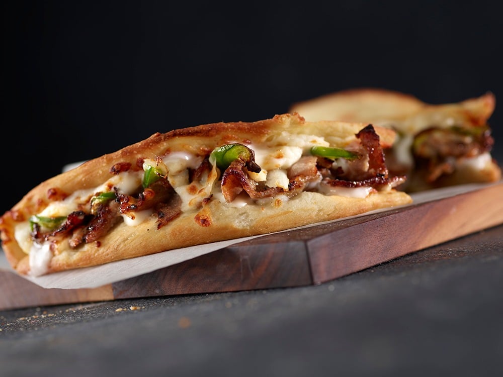 Papadias mitad pizza mitad sándwich