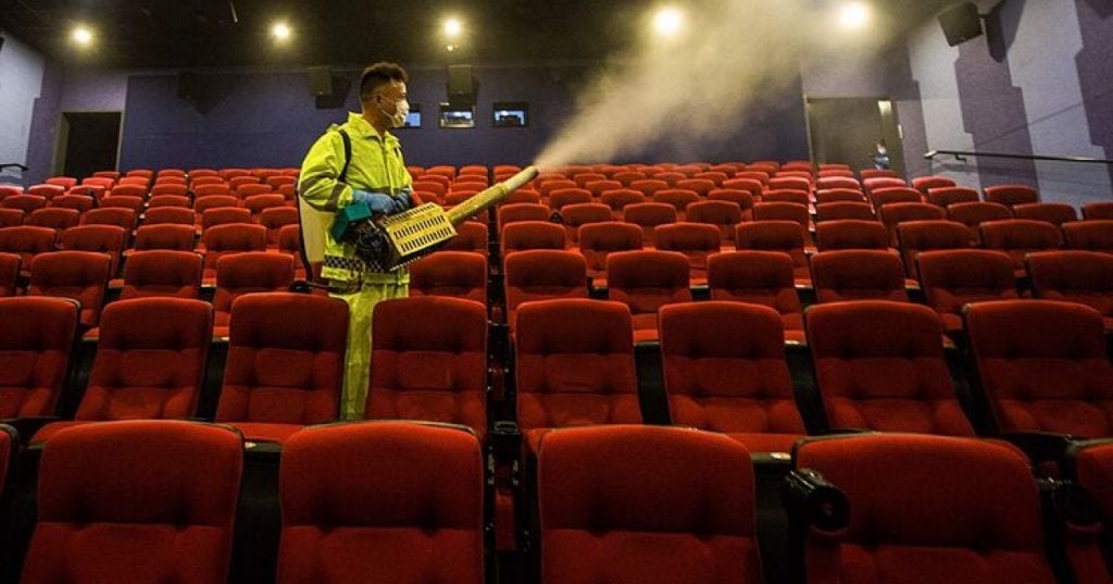 Perú: Cines y Teatros abren sus taquillas con aforo máximo del 20% 2 cines protocolos peru