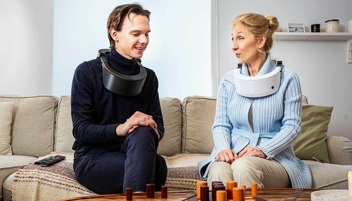 grandma and child wearing respiray 1120x640 1