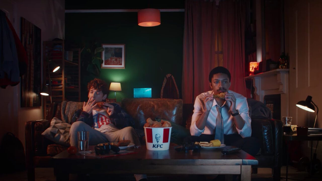 "Love you too": KFC recupera su mítico claim tras atípico año en pandemia 1 KFC campaña