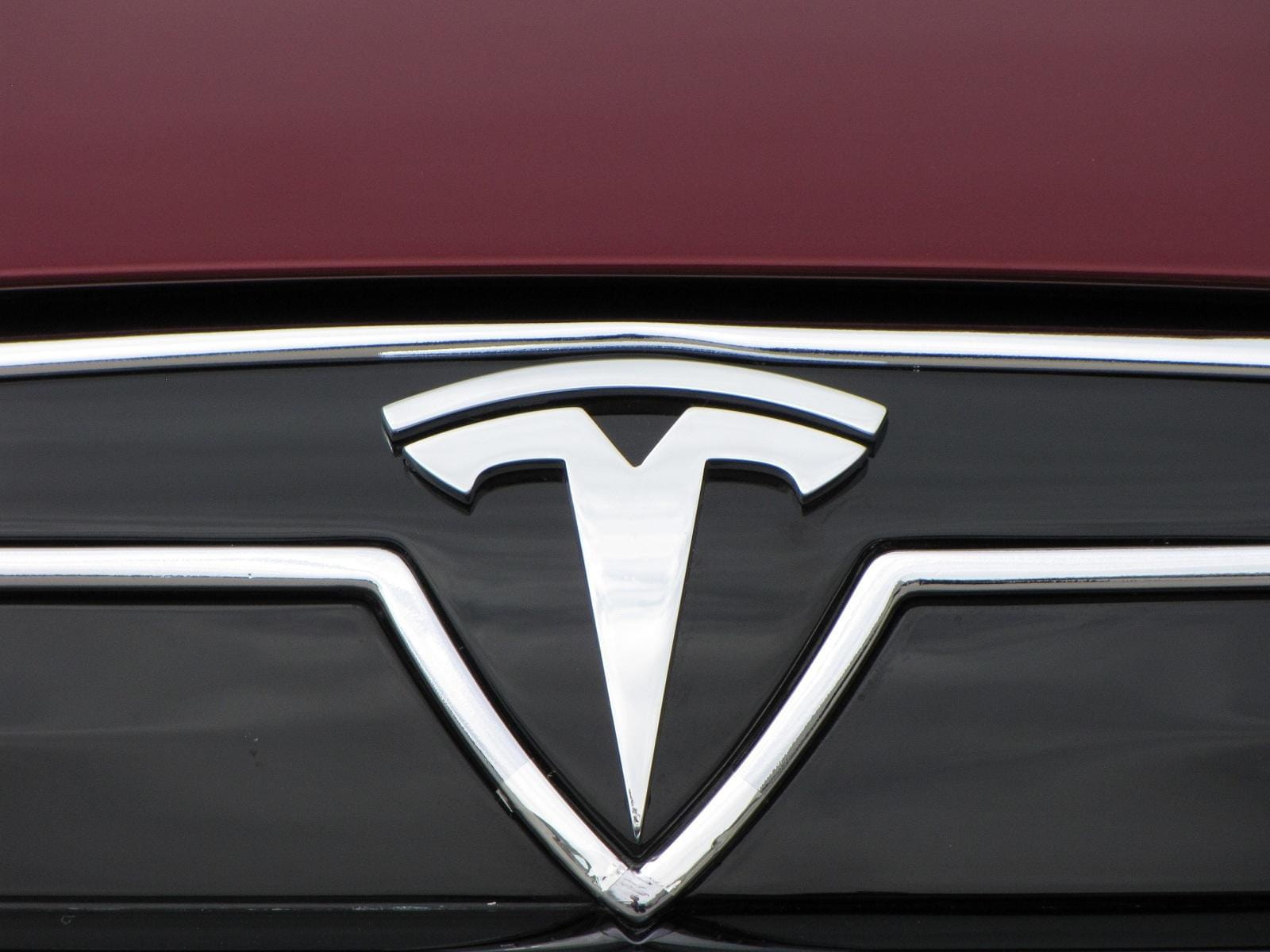 Así es la estrategia de Tesla para evadir la escasez de semiconductores 1 2012 tesla model s 100365766 h