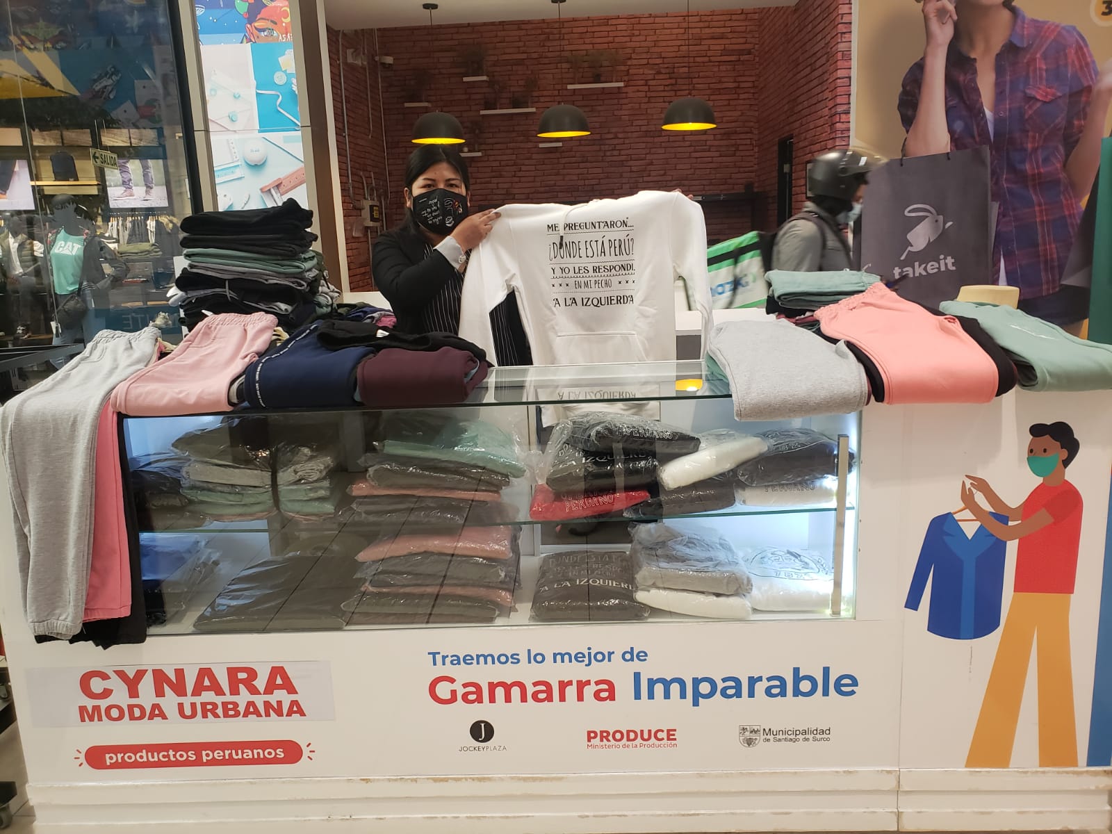 Jockey Plaza respalda a empresarios peruanos promoviendo productos de Gamarra 1 FOTO 2