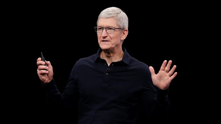 Tim Cook cumple 10 años como CEO de Apple: este es el legado del sucesor de Steve Jobs 1 tim cook