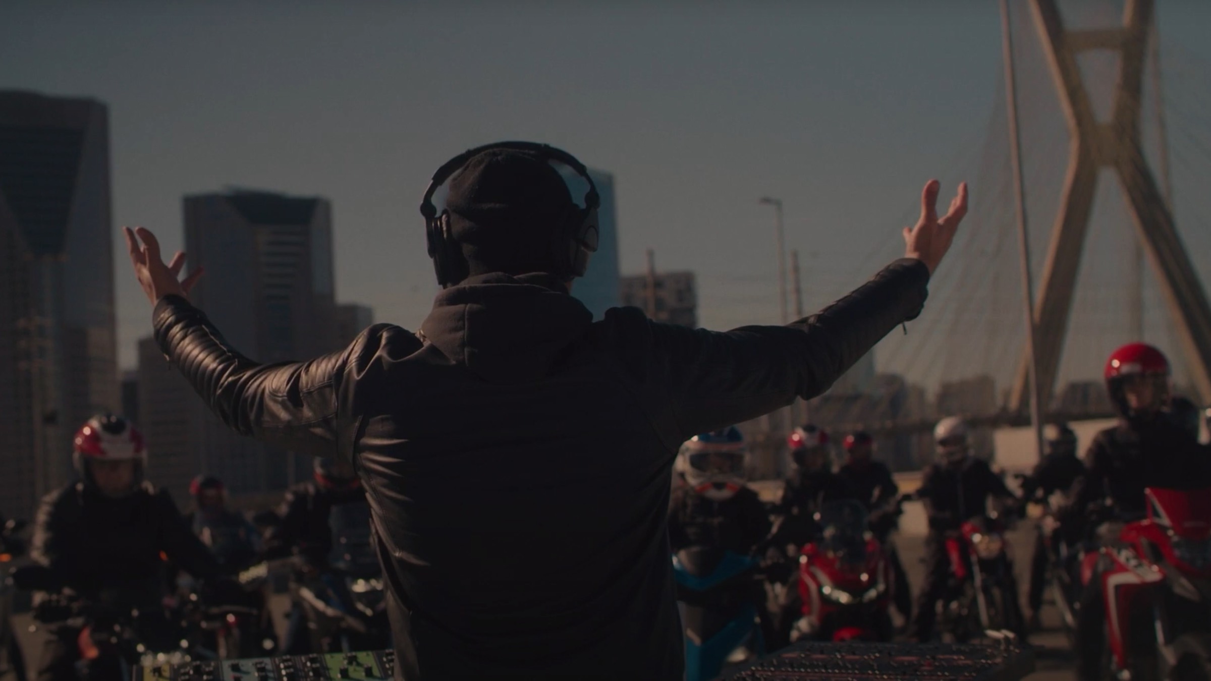 "Música para tus oídos": Honda convierte el amor por las motocicletas en una sinfonía 1 honda motor song