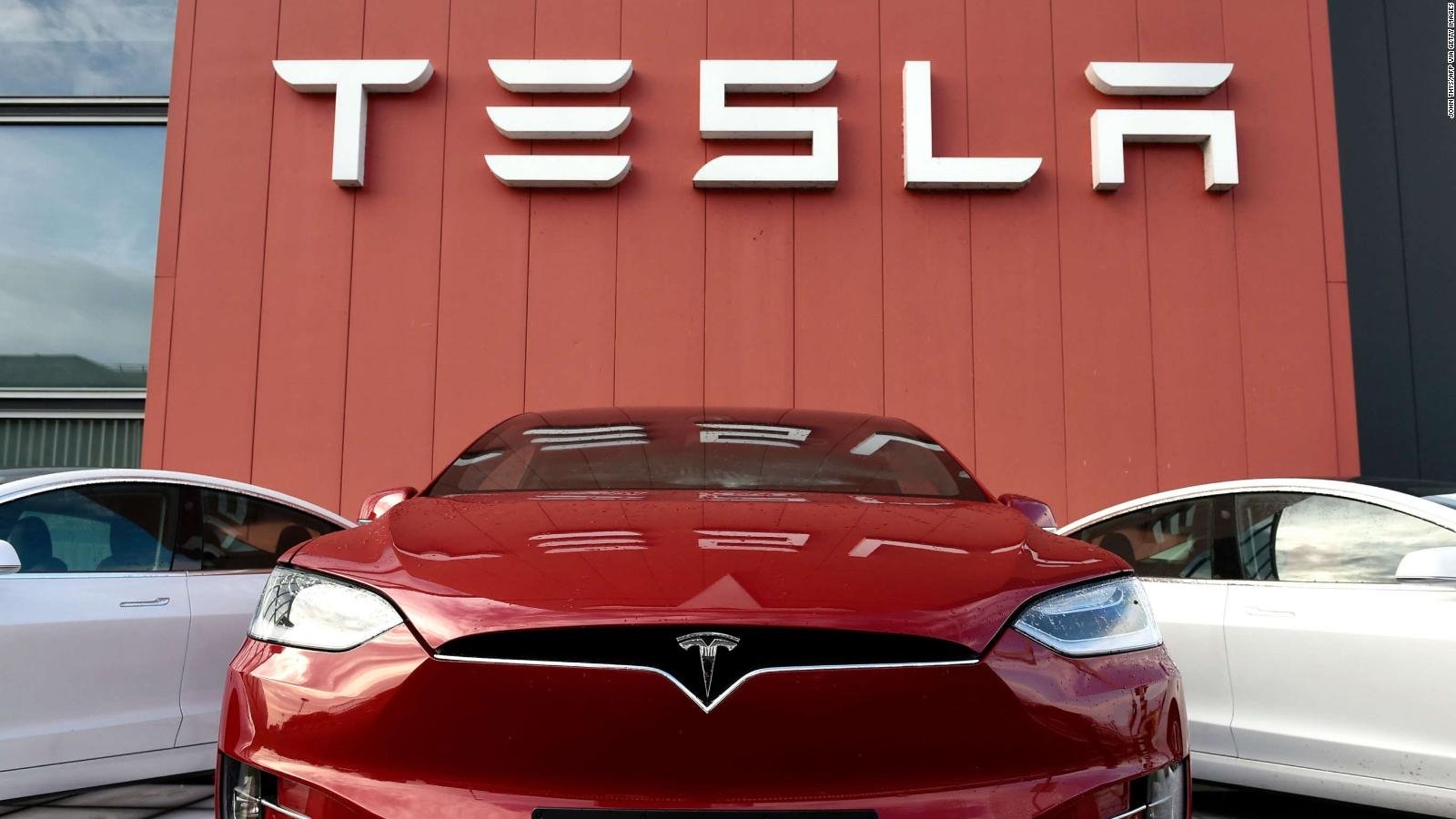 Tesla es demandada por US$162 millones por la financiera JPMorgan 1 210427134741 cnne dinero tesla 04272021 full 169