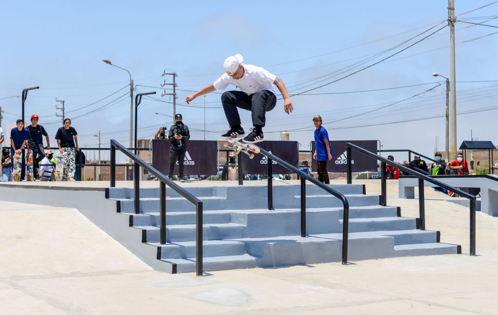 “Impossible is nothing”, la inspiradora historia tras el slogan más famoso de adidas 9 OMM9528