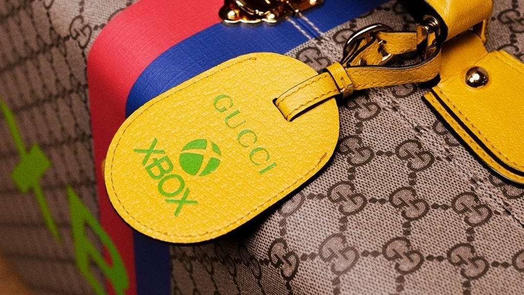 Gucci lanza edición limitada de consola Xbox que supera los US$10 000 2 xbox gucci
