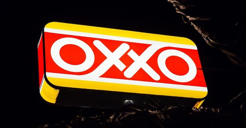 Creativos rediseñan el logo de OXXO y lo convierten en una marca de lujo 1 creativos redisenan el logo de oxxo y lo convierten en una marca de lujo