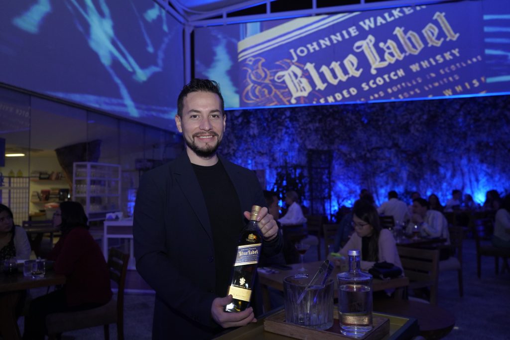 Johnnie Walker Blue Label por Astrid & Gastón: Un maridaje sensorial único para darle vida a un nuevo año 2 PAT6011