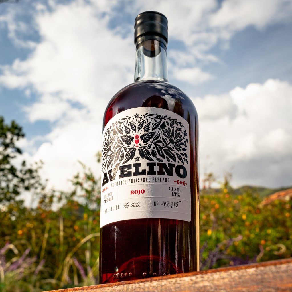 Emprendedores se propusieron hacer el primer vermouth peruano y en dos años fue reconocido como el mejor del mundo 3 vermouth avelino