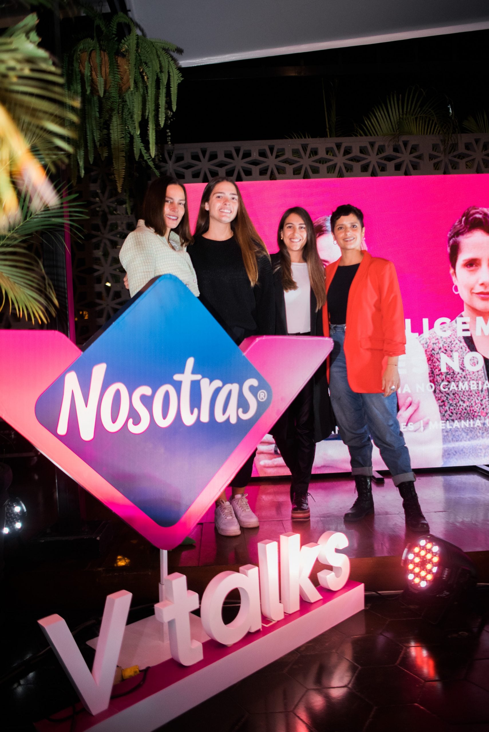 Nosotras invita a las mujeres a romper los tabúes de la menopausia 2 Nosotras V Confident 6 scaled