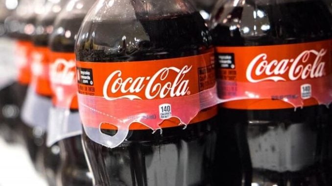 Reciclar o morir: ¿Qué tan real es el esfuerzo de las marcas para disminuir sus residuos? 2 coca cola plastico 678x381 1