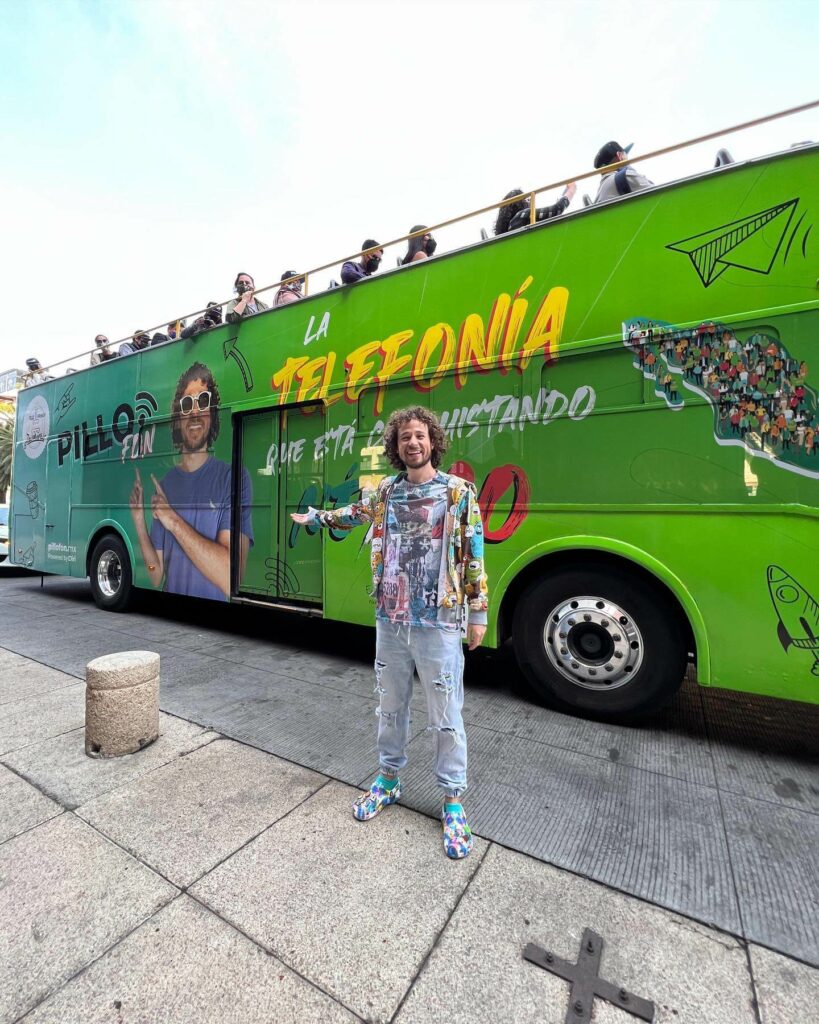 Luisito Comunica Pillofon