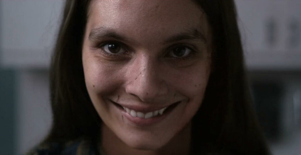 ‘Smile’: Paramount promociona película con espeluznantes sonrisas 2 ‘Smile’: Paramount promociona película con espeluznantes sonrisas