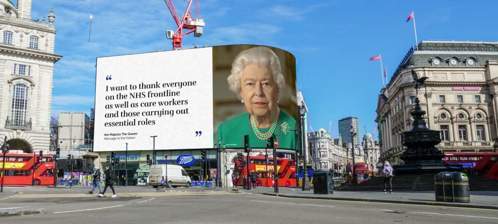 Las veces que la Reina Isabel II participó en publicidad